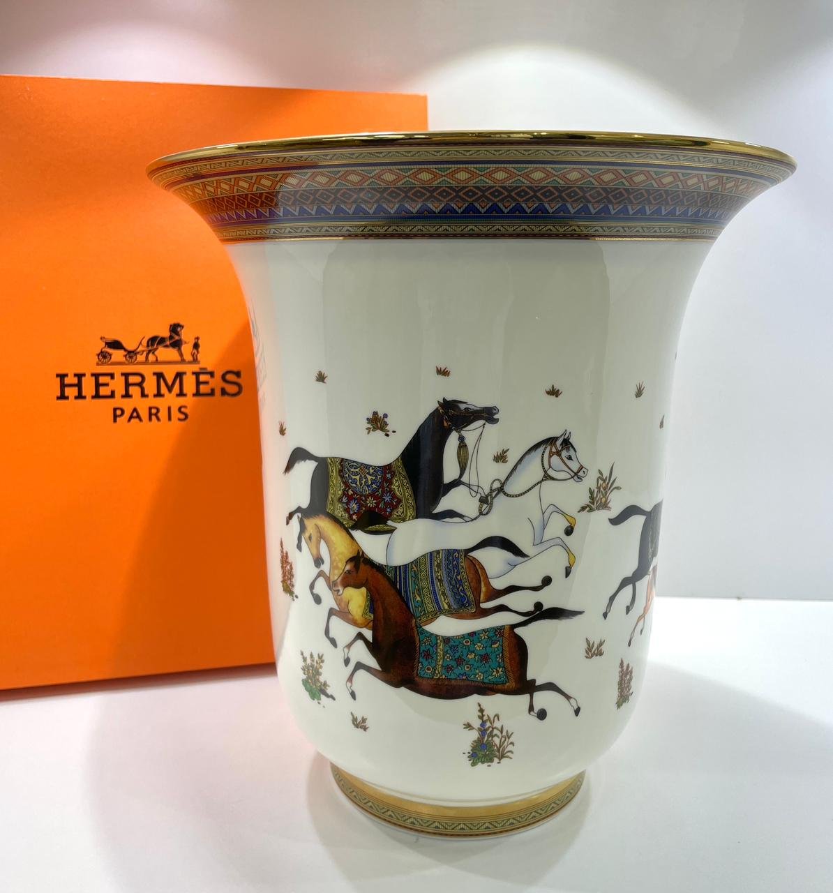 Cheval orient vase, very large model from Hermes - Hermes Vase | Aleppo Gift UAE